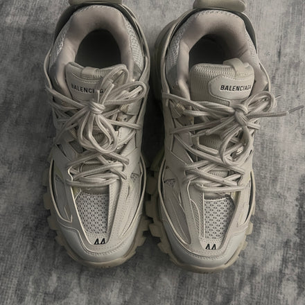 Tracks